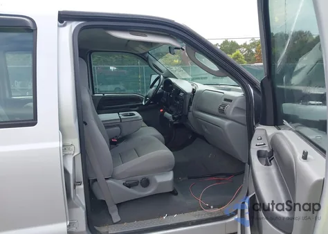 2006 Ford F-250 Lariat/Xl/Xlt from USA, damaged, VIN 1FTSW21546EC58000